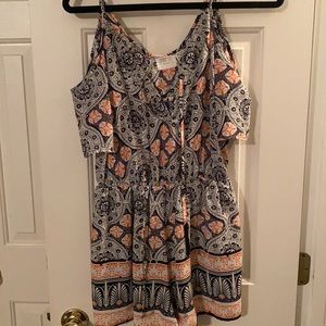 Patterned romper